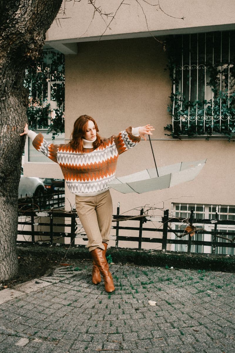 Cable-knit cardigan